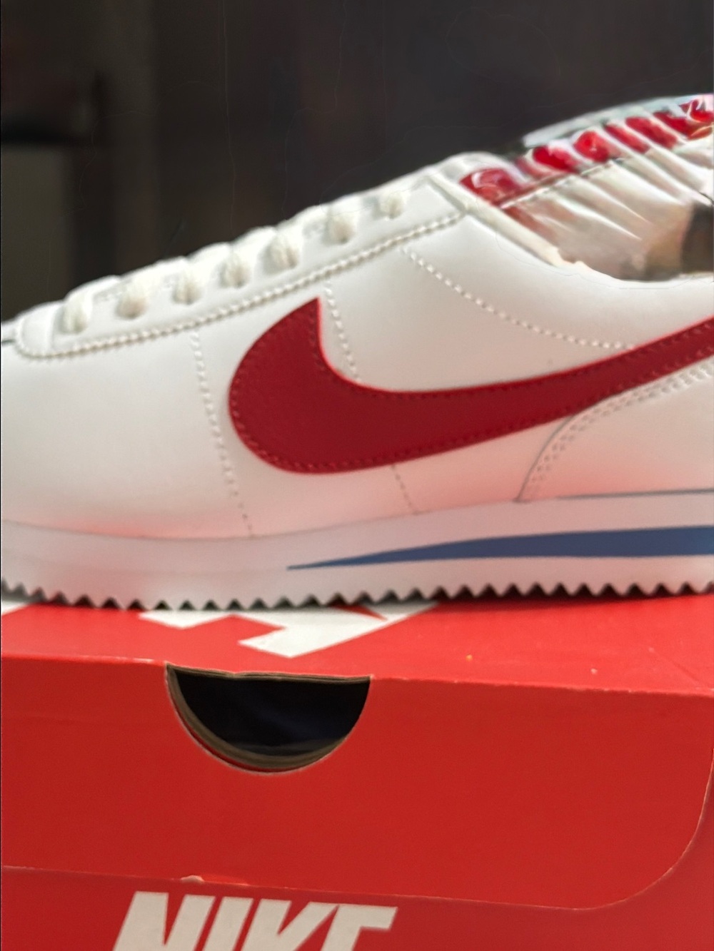 Nike Cortez White Leather Sneaker NWT - Picture 4 of 10